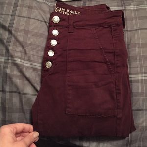 American Eagle burgundy jeggings